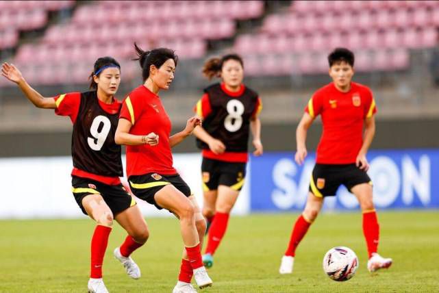 中国美女光屁股无遮挡