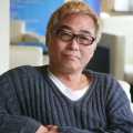 小女孩撒尿照片